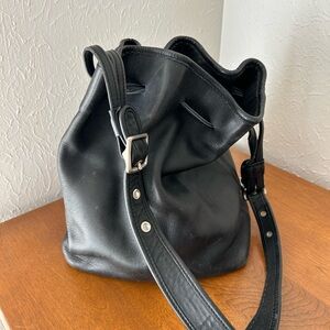 Vintage Coach Leather bucket / drawstring purse 9165